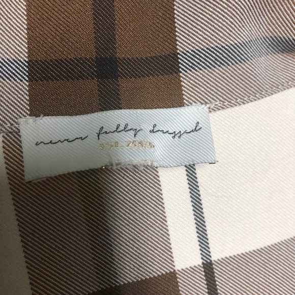 Never fully dressed stripped coat - Picture 2 of 2